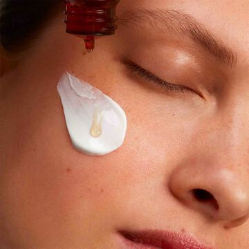 Self-Tanning Radiance-Plus Golden Glow Booster for Face