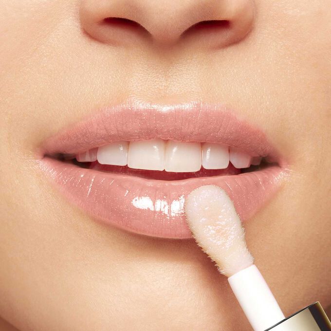 Black &amp; White Lip Comfort Oil