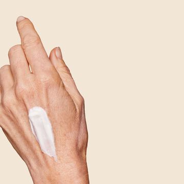 Hand &amp; Nail Treatment Cream Sakura Collection
