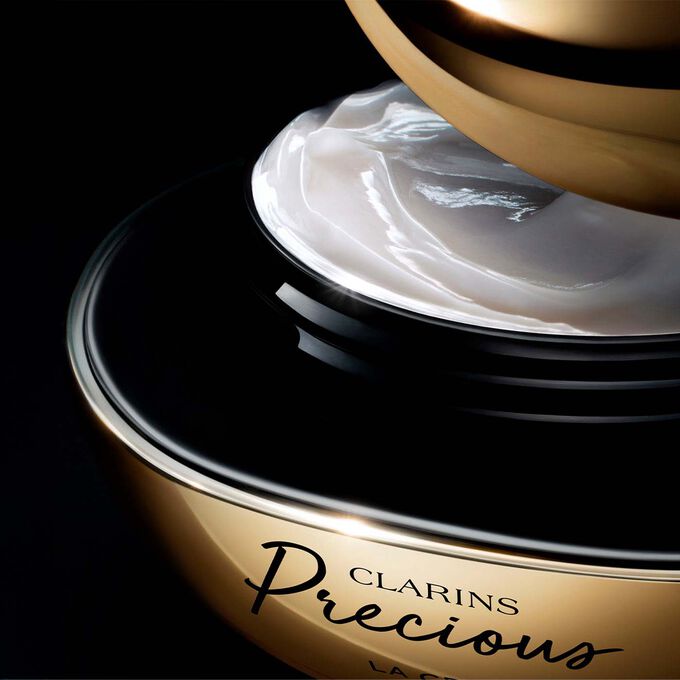 Precious La Creme