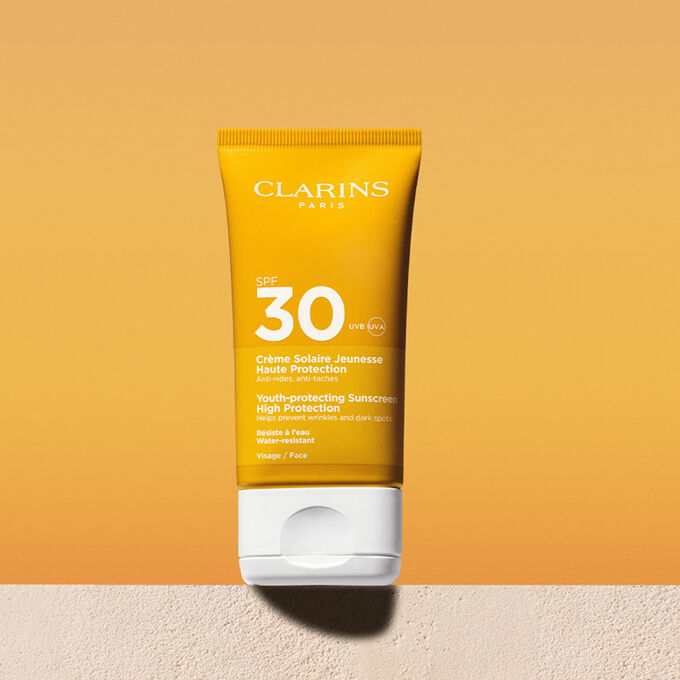Youth-protecting Sunscreen High Protection SPF30
