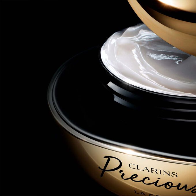 Precious La Creme