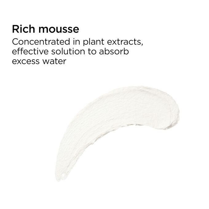 Intensive Facial Lift Wrap rich mousse texture