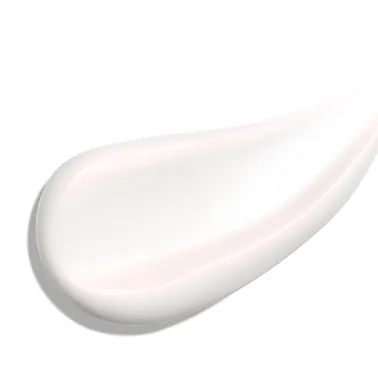 Total Eye Revive cream-gel texture