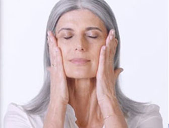 Nutri-Lumière: How to apply night cream
